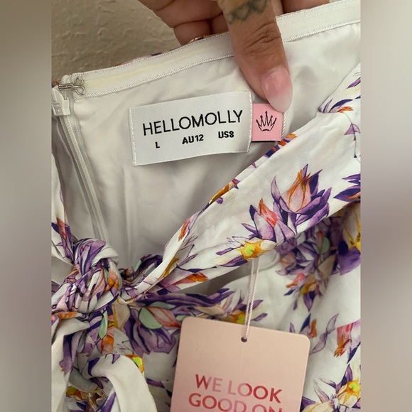 Hello Molly Ruffled Out Dress Size 8 Medium - Picture 7 of 10